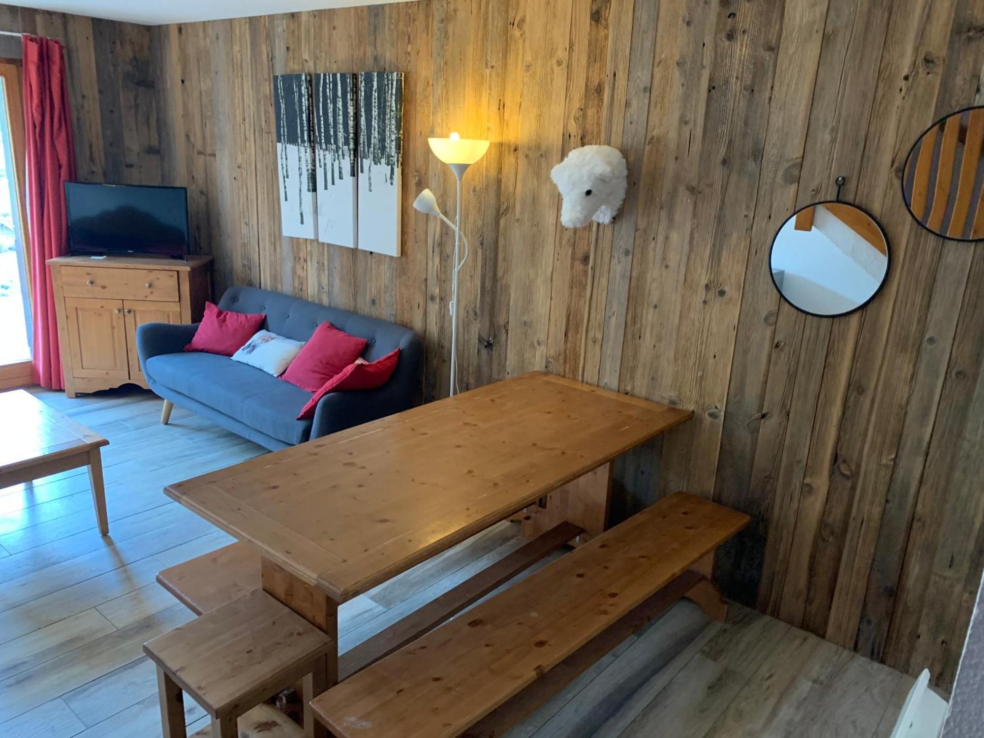 Home Vars 바르스 외부 사진
